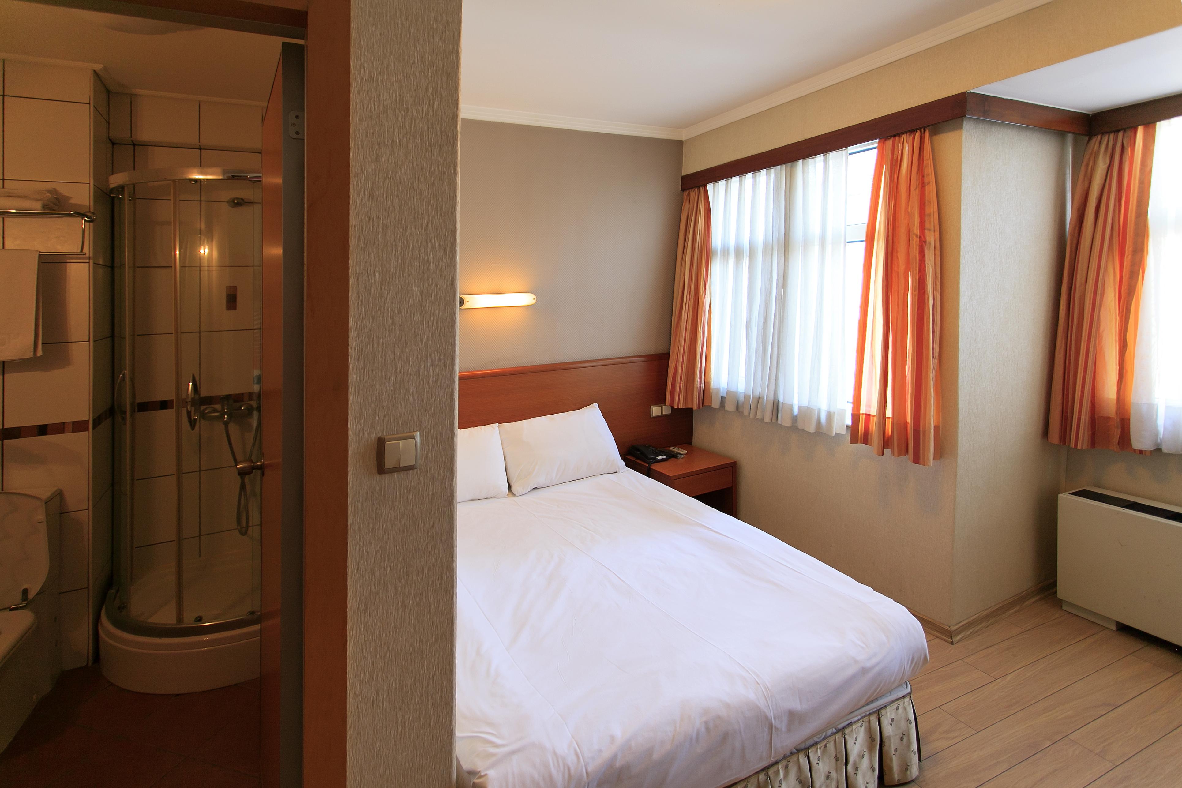 Hotel Inter Стамбул Экстерьер фото