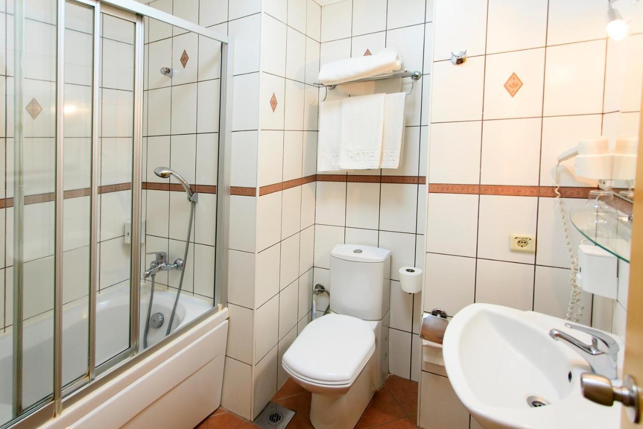 Hotel Inter Стамбул Экстерьер фото