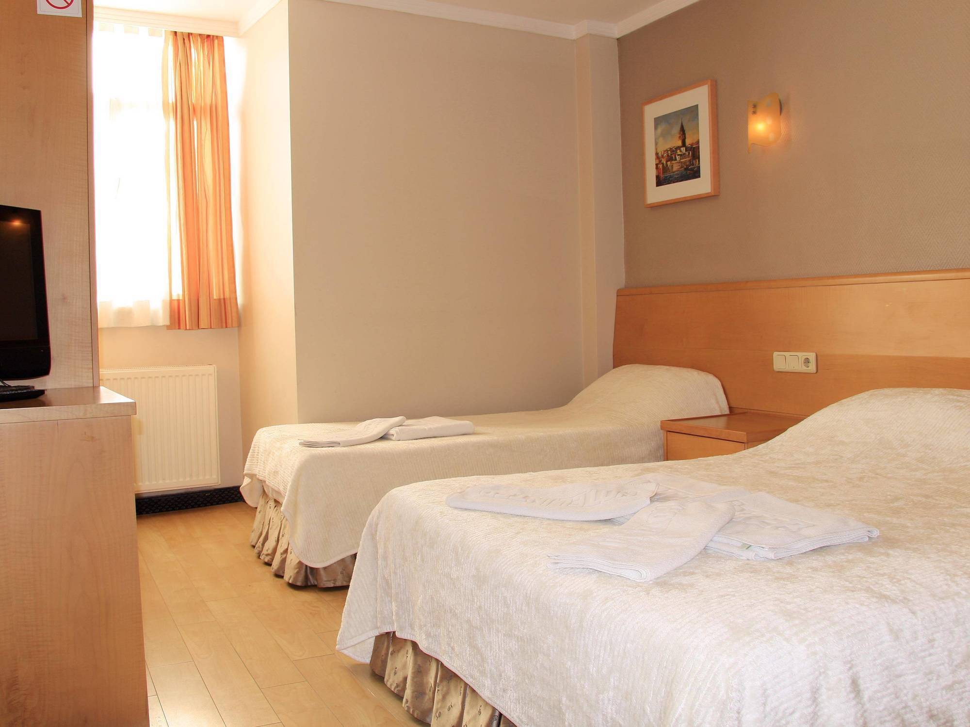 Hotel Inter Стамбул Экстерьер фото
