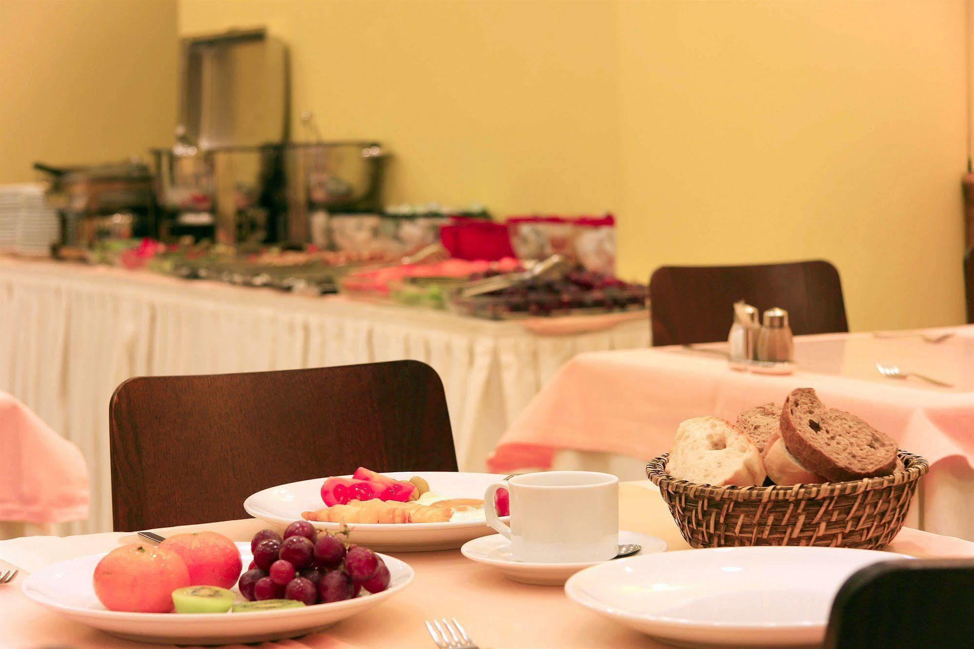 Hotel Inter Стамбул Экстерьер фото